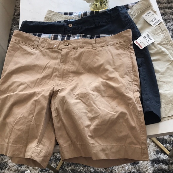 Shorts - Picture 12 of 13